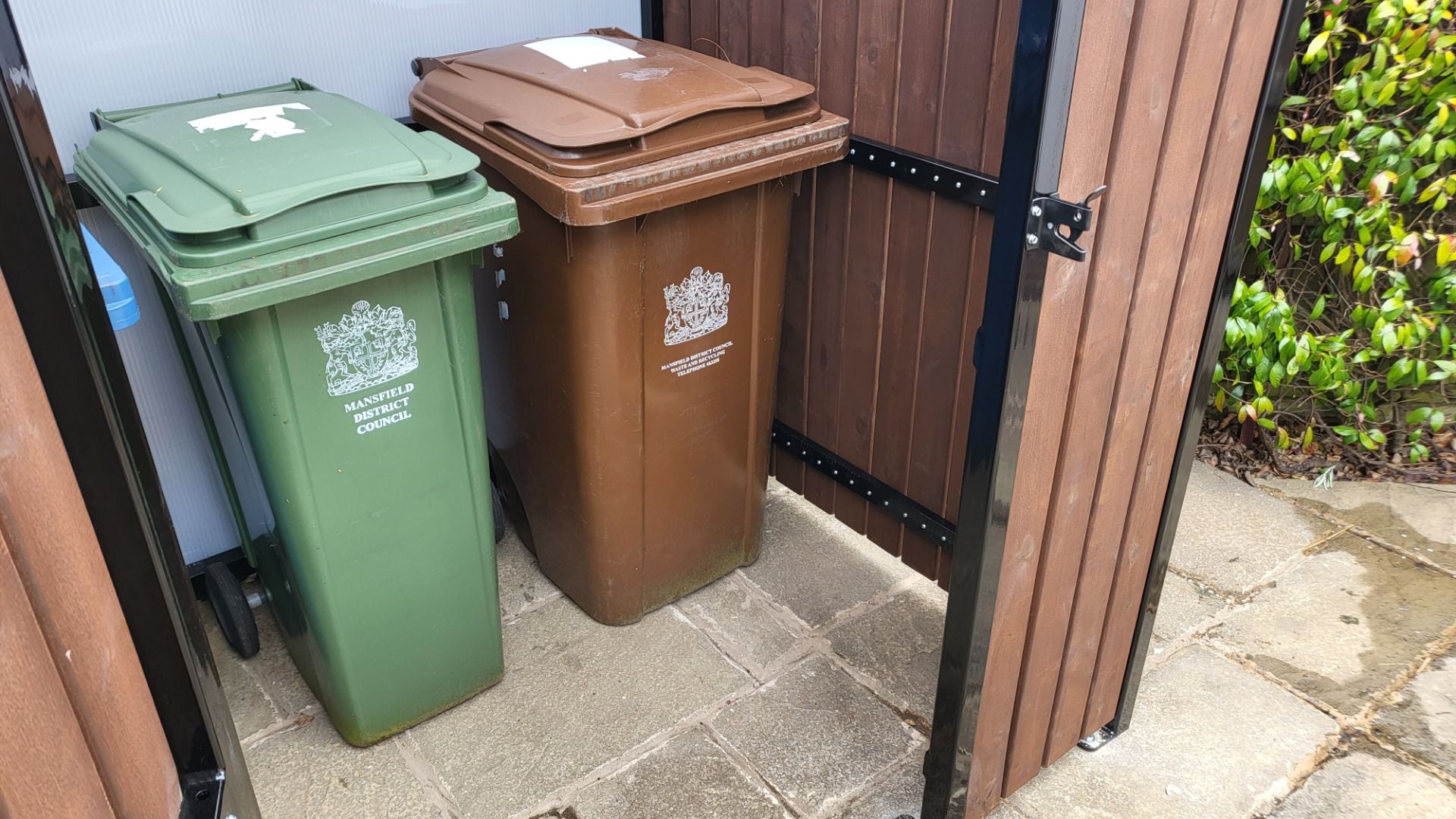 Commercial Wheelie Bin Storage Shelter | Bin Store