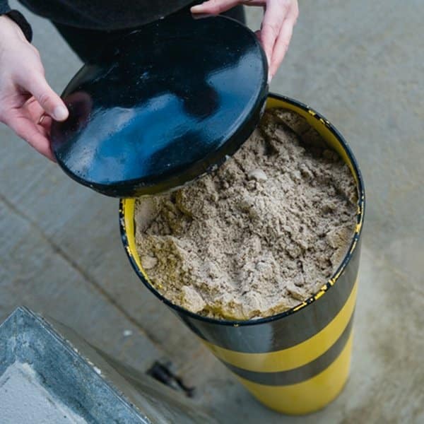 Heavy Duty Service Bollard | Black Bull