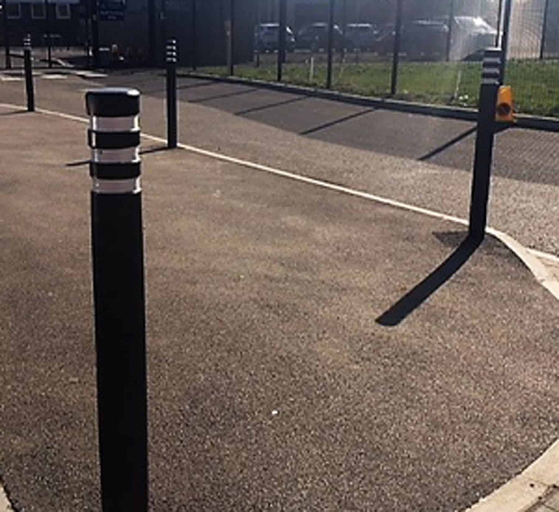 Polyethylene Bollard with Steel Core for Retail Parks | EB300