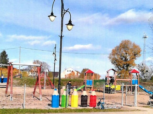 School Pencil Litter Bin - 70L