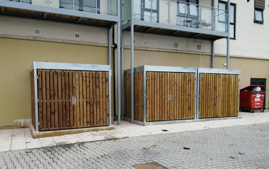 Secure Timber Cycle Shelter | Deluxe 6 Bike Store