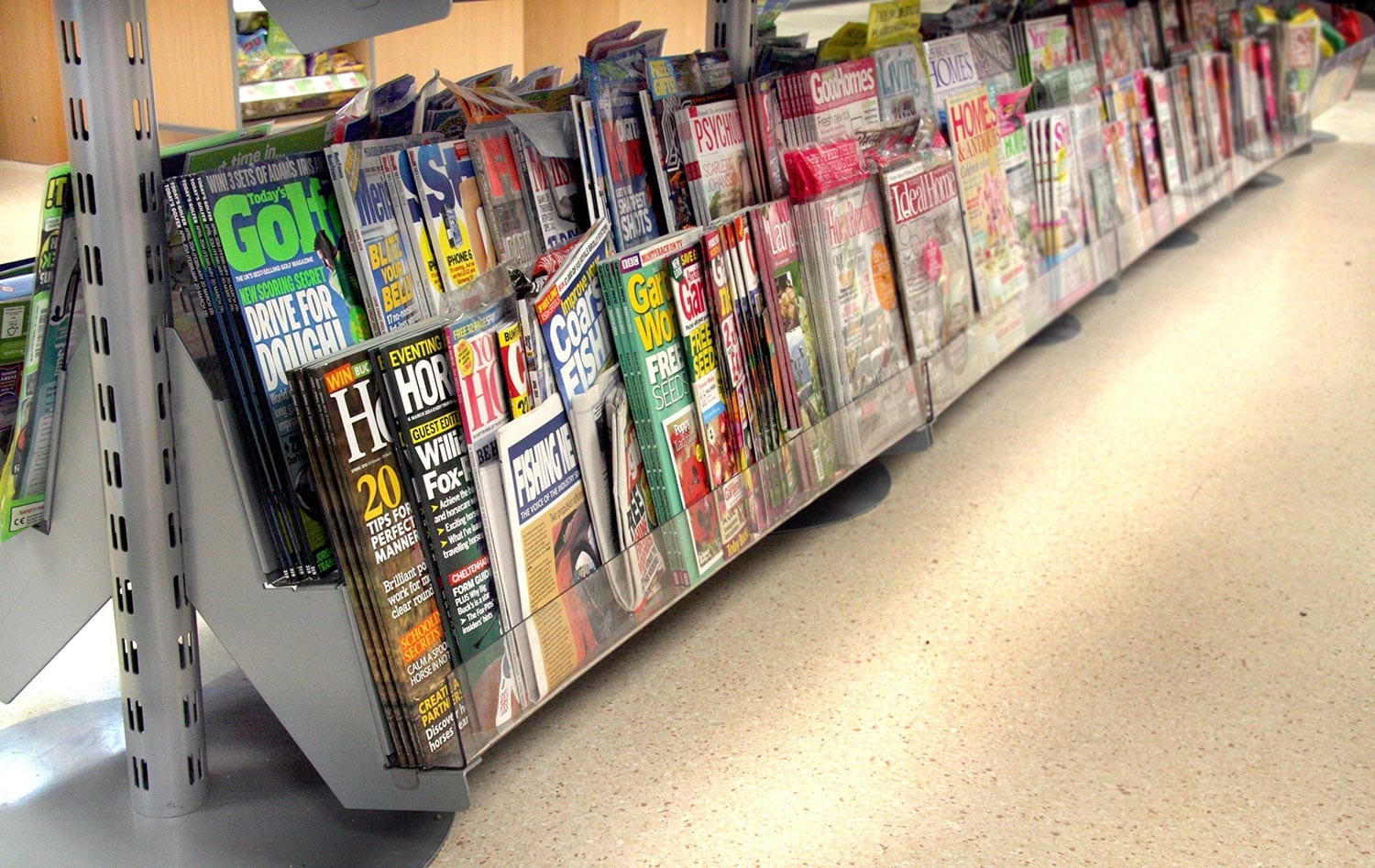Standard Bay & Magazine Shelves Merchandising System