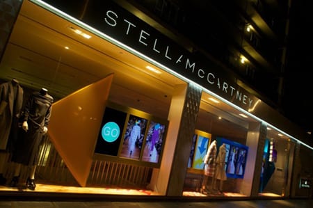 Award Winning and Leading Digital Signage Supplier - Store Fittings Direct