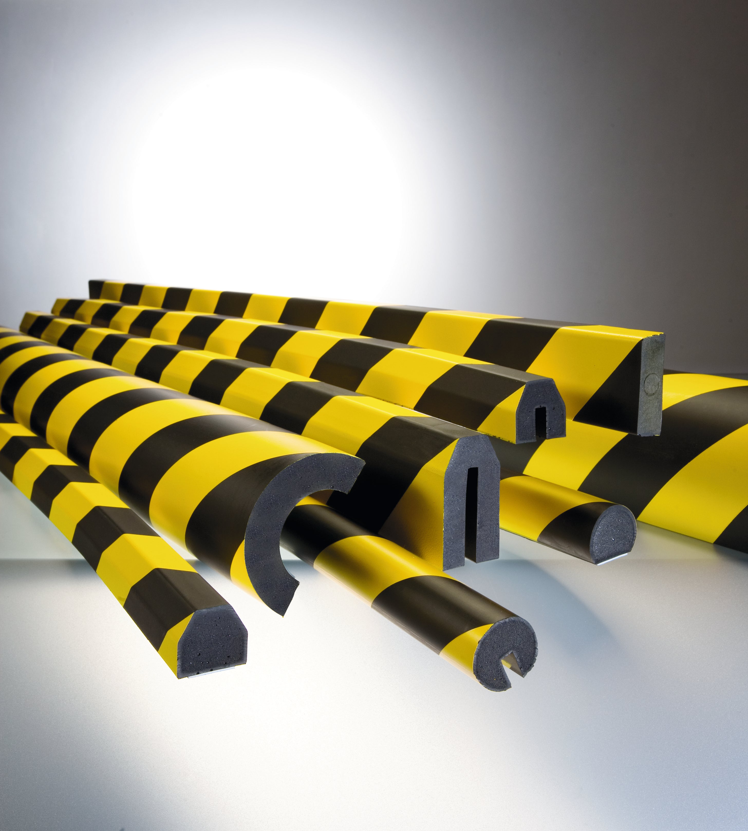 Surface Protection - RECTANGLE 200/20  - 500mm Long - Yellow/Black