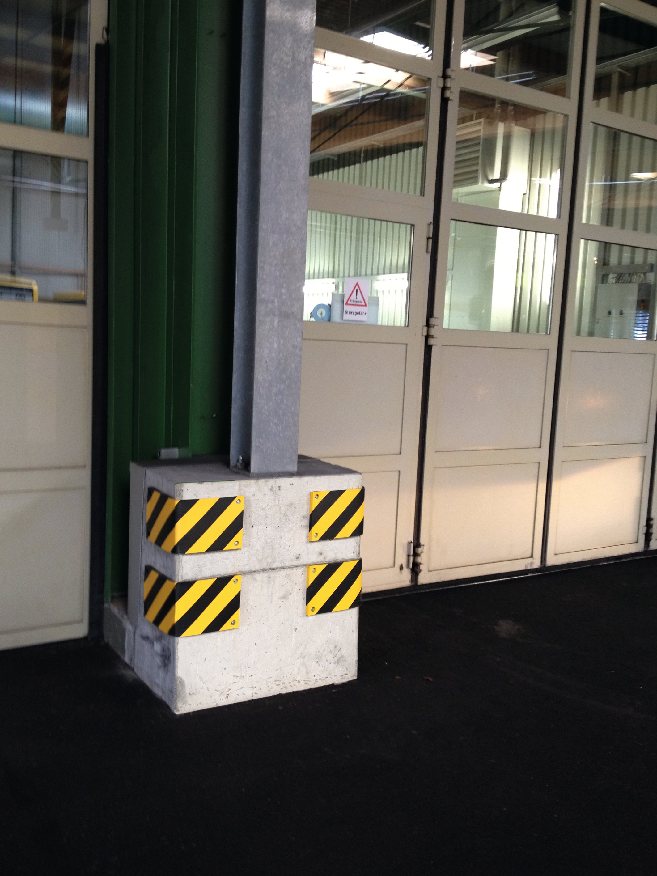 Column Protection Pads - Rectangular - for Square Columns - Yellow/Black