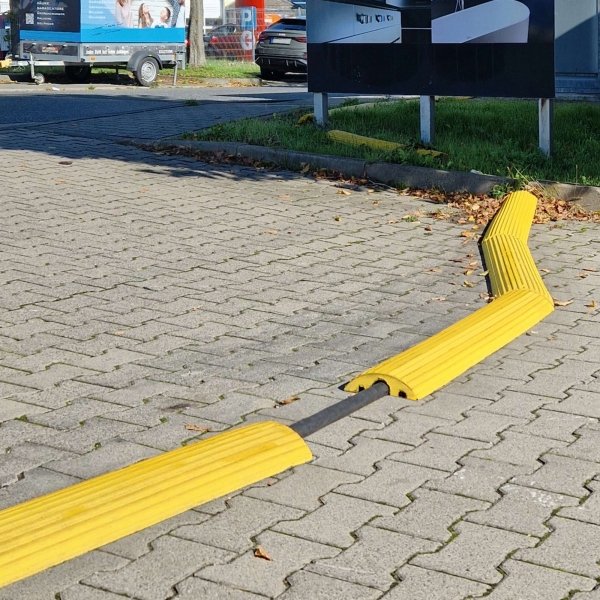 Cable Hose Protection Ramp 1200mm Yellow
