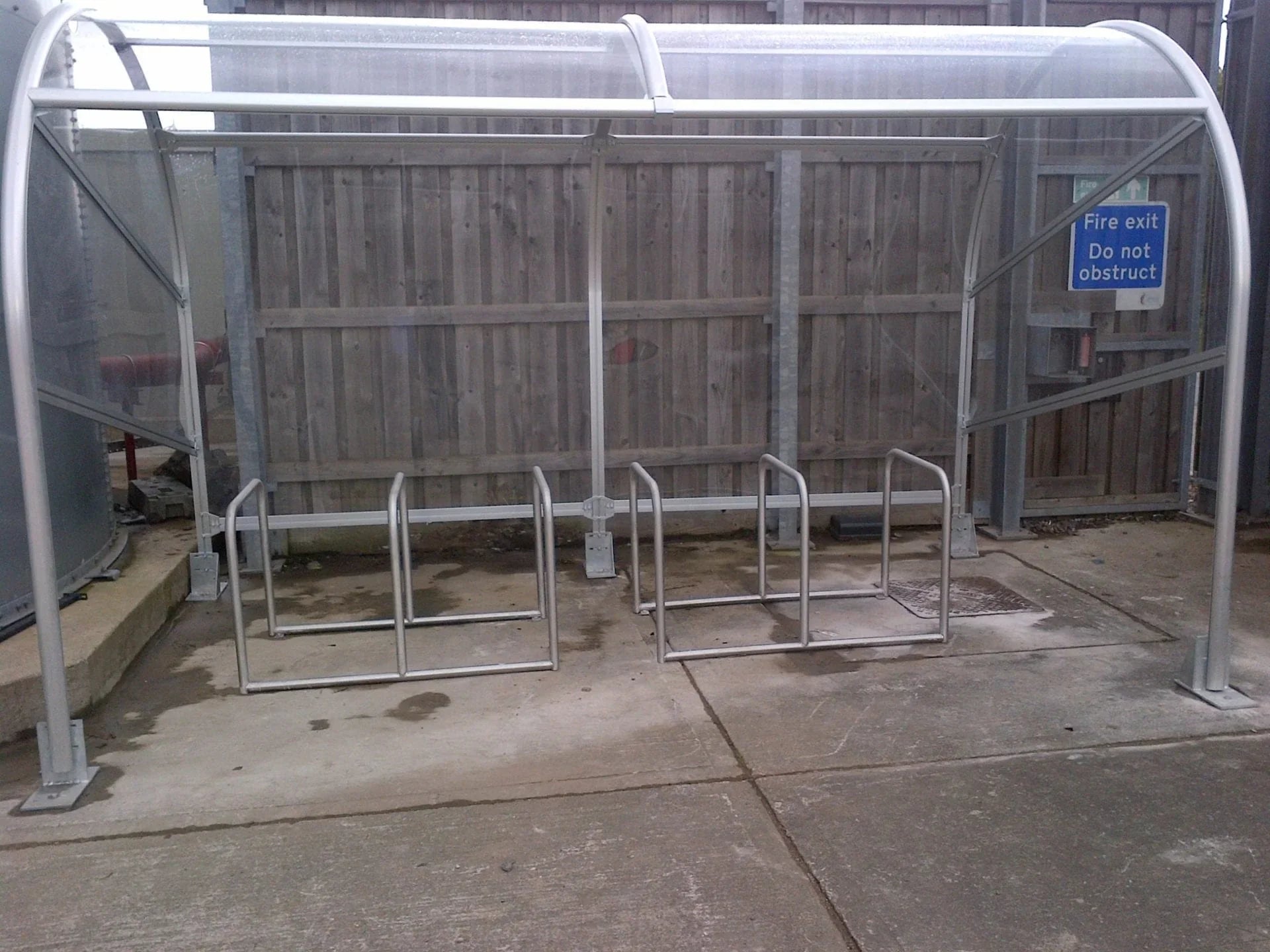 Contemporary Cycle Shelter Tunnel for 10 Bikes - Modular Design - Store Fittings Direct