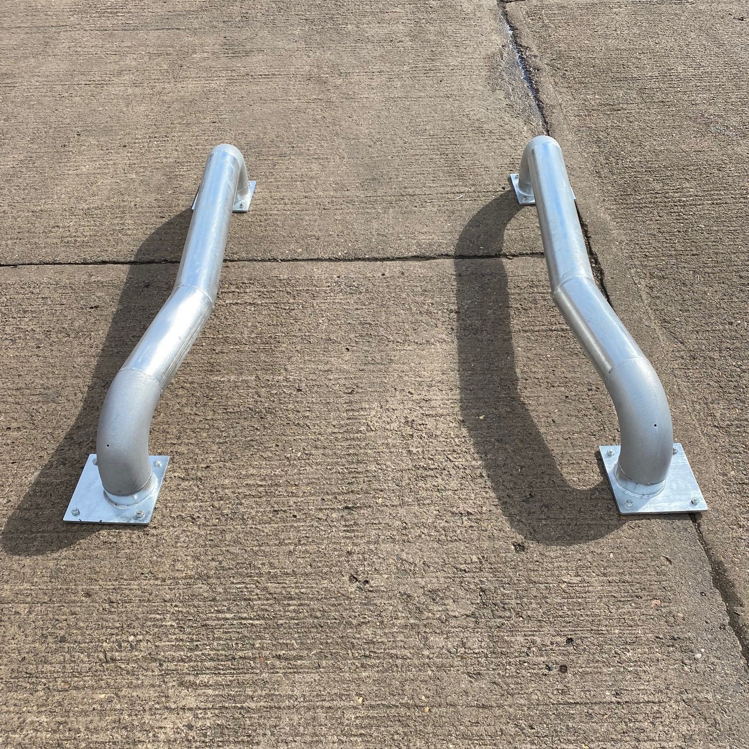Cranked HGV Wheel Guides - Store Fittings Direct