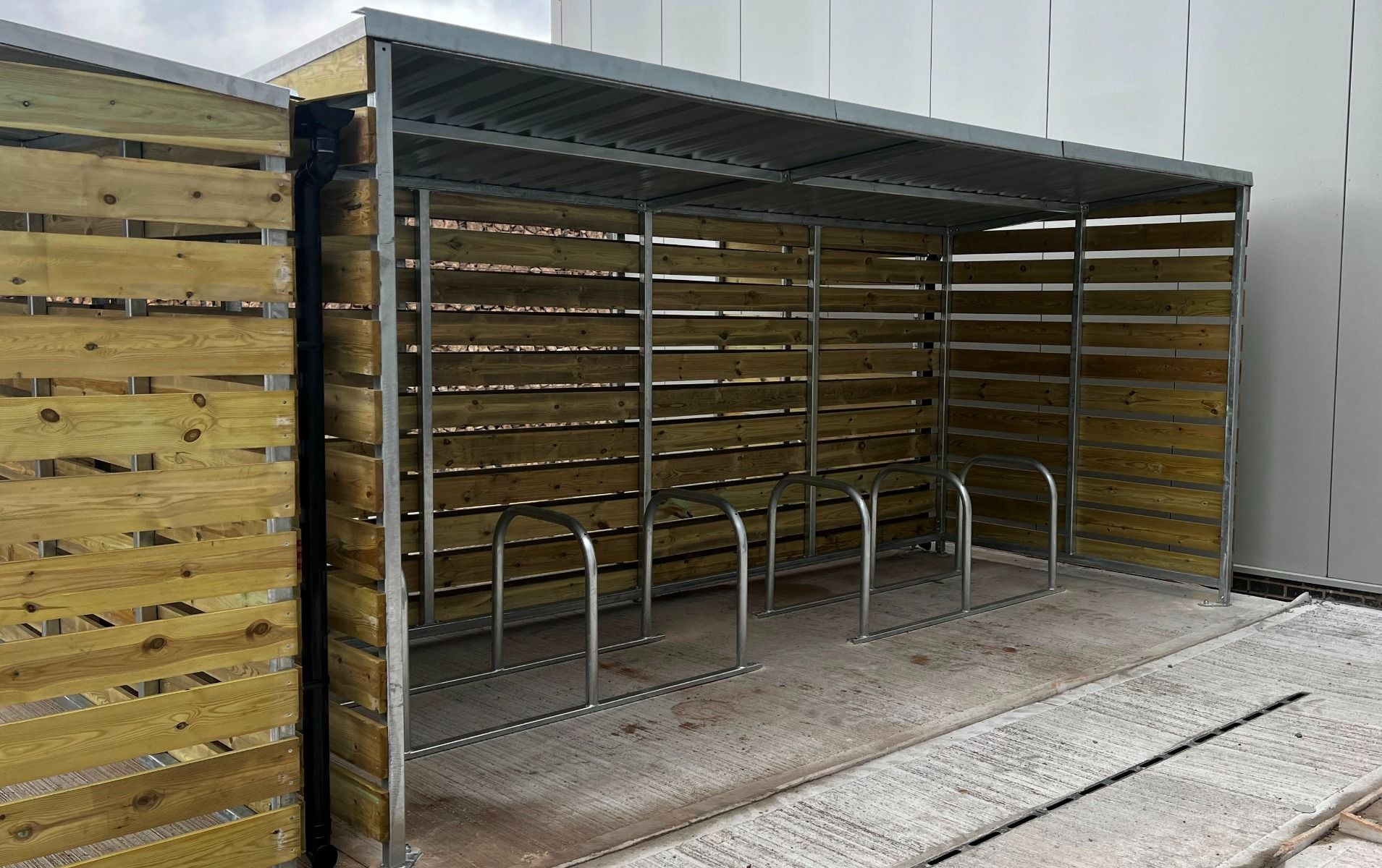 Eco Timber Cycle Shelter | Bike Store
