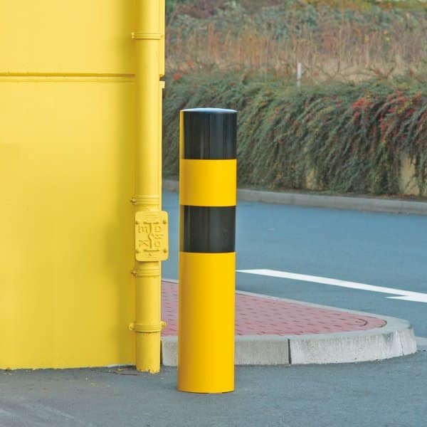 Heavy Duty Service Bollard | Black Bull - Store Fittings Direct