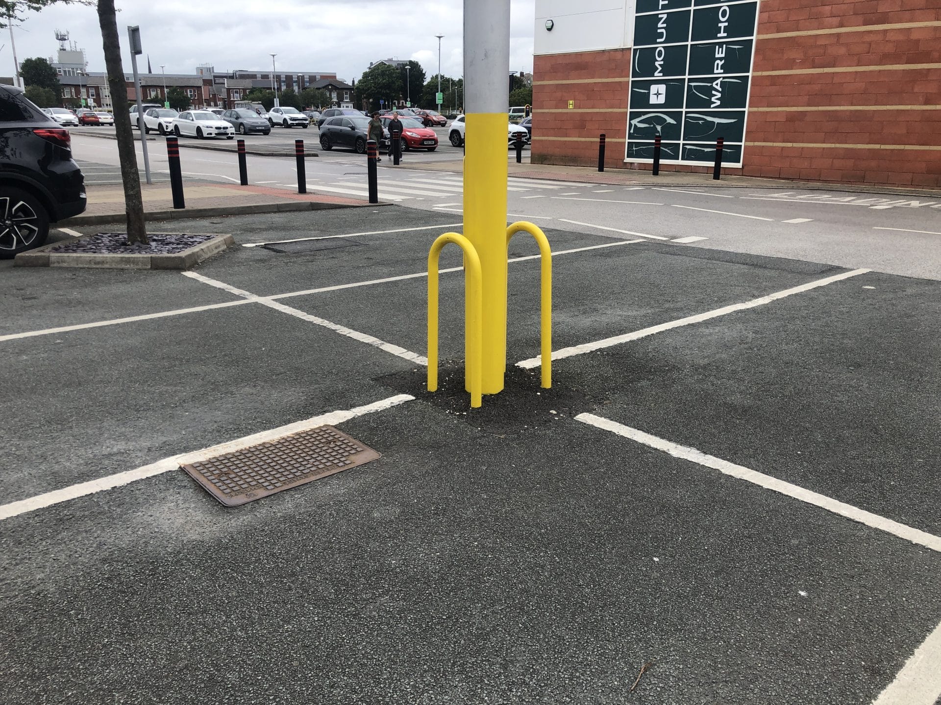 Lamp Post Protector Galvanised - Store Fittings Direct