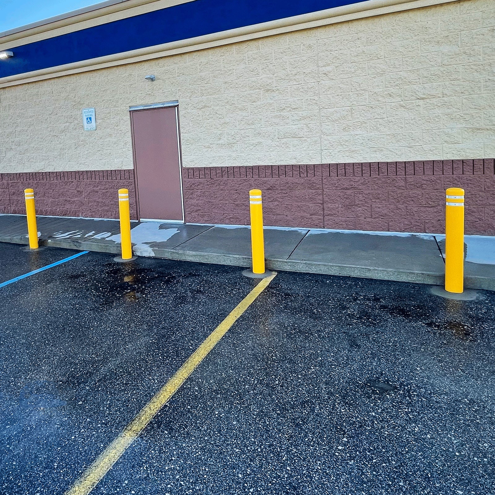 CrashCore Bollard S15 Asphalt | ASTM F3016 Crash-Tested Safety Bollards