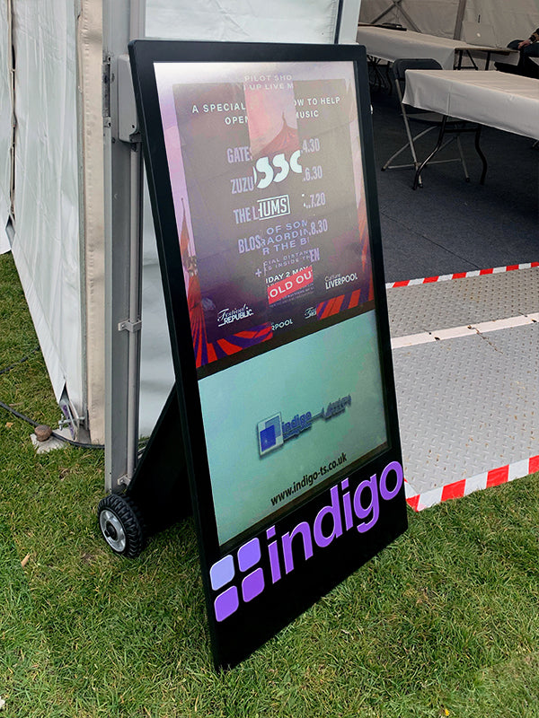 3-Day Hire — Outdoor Battery Powered Digital A-Board | IP65 Waterproof | 700cd/m² - Store Fittings Direct