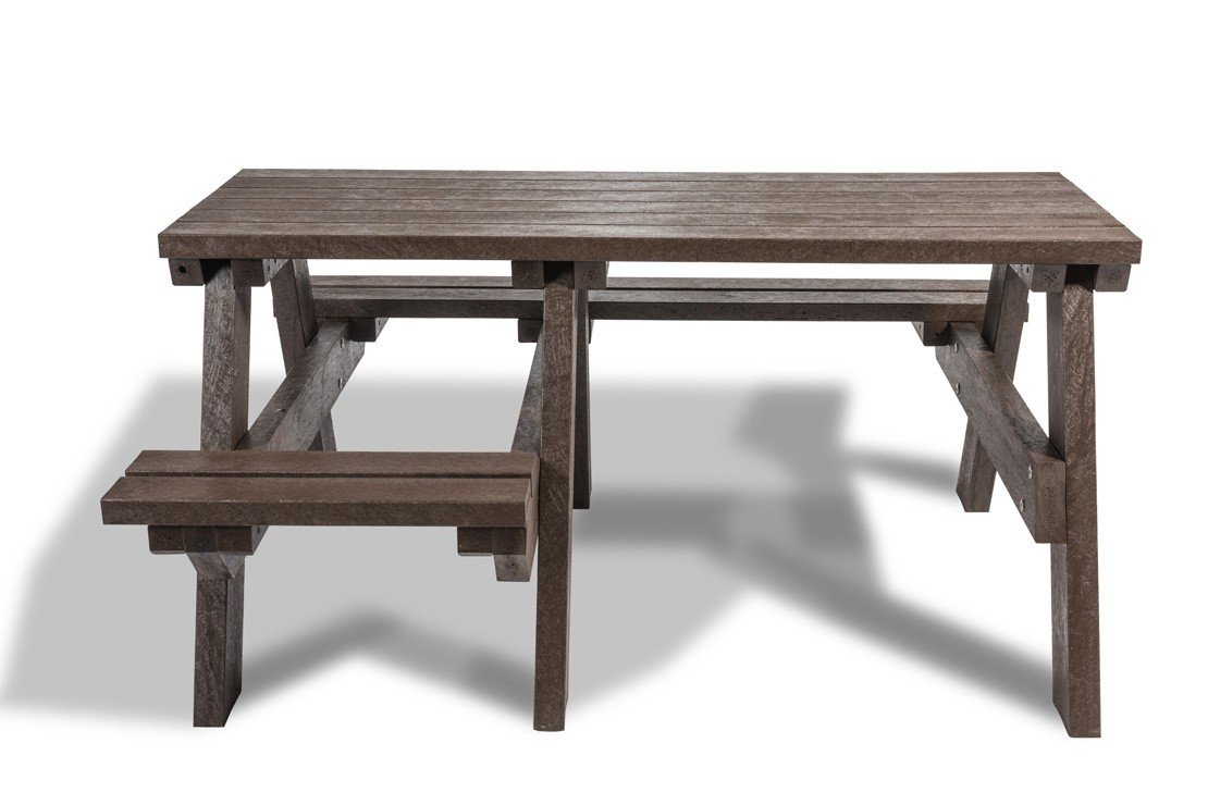 Recycled Plastic Picnic Table with Wheelchair Access